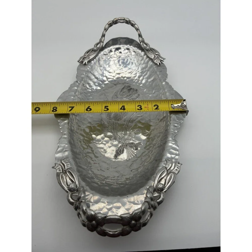 Vintage Rodney Kent Hand Wrought Hammered Aluminum TULIP Oval Tray w Handles 14